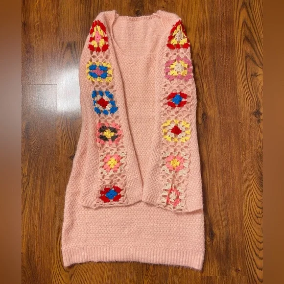 🎀🌷 Retro Style Pink Flare Bell Sleeve Crochet Floral Embroidery Sweater Dress 🌷🎀 - Picture 4 of 15